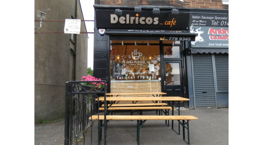 Delricos Cafe, Stepps
